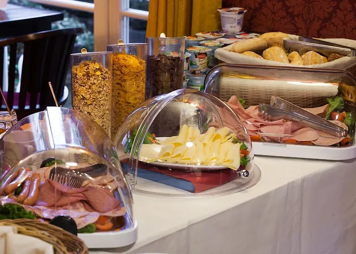 阿托斯酒店 3* 巴登-巴登